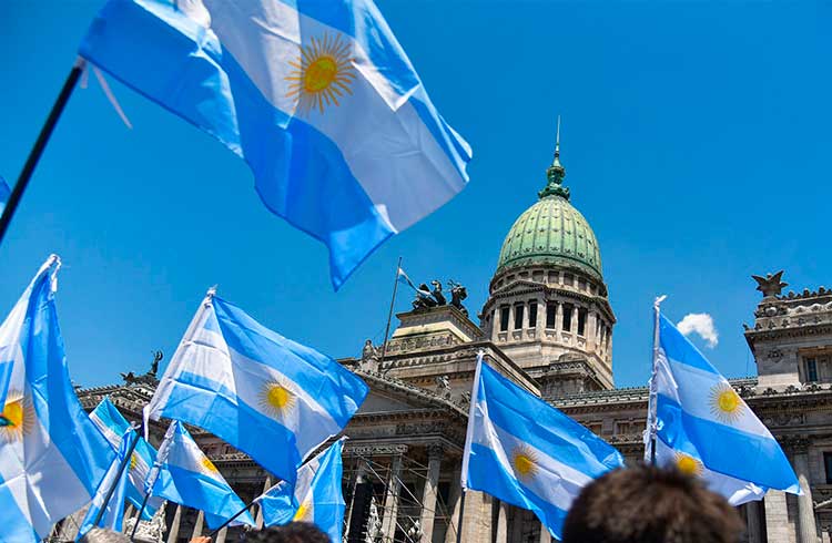 Argentina em crise: Bitcoin no lugar do peso argentino?