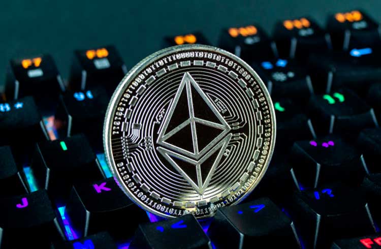 Binance paralisa saques de Ethereum após problema na blockchain