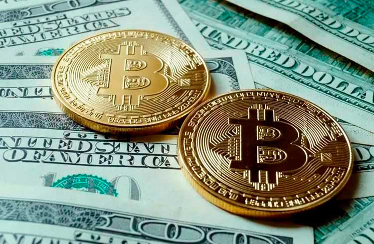Bitcoin fecha mês acima de US$ 13 mil pela primeira vez desde 2017