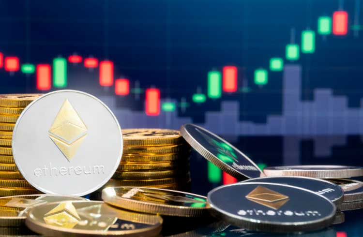 Ethereum pode cair até os R$ 2.300, indica o gráfico