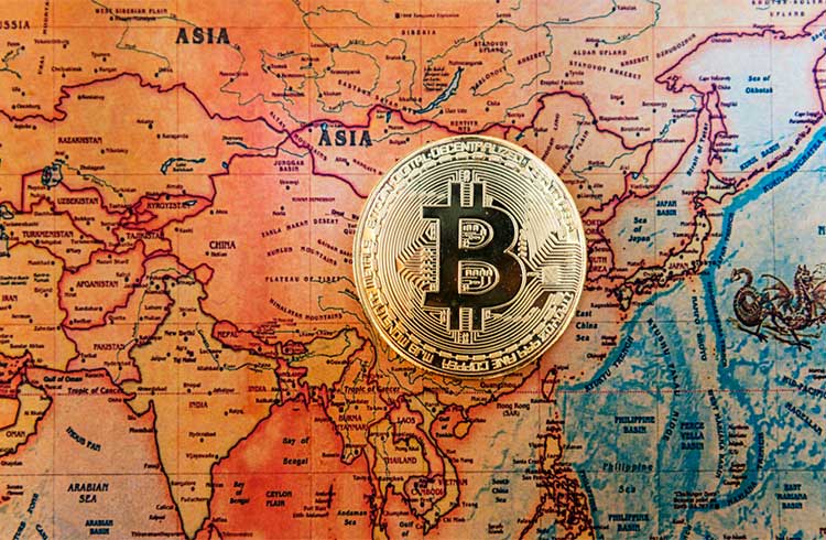 Bitcoin pode disparar com entrada de instituições asiáticas, alerta analista