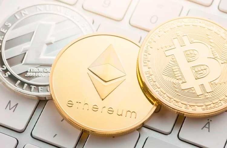 Estrategista prevê preço de Bitcoin, Ethereum e Litecoin para 2021