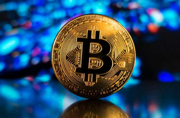 Mais um crítico do Bitcoin muda de ideia, mas deixa alerta ao mercado