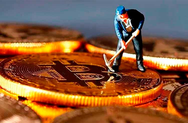 Ressuscitou: minerador S9 volta para o mercado de Bitcoin