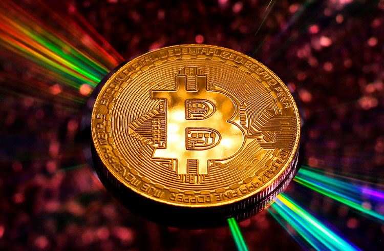 Analista da Bloomberg: Bitcoin é um ativo potencialmente revolucionário