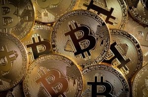 Bitcoin chega a R$ 270 mil em março, diz famoso estrategista