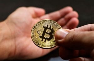 "Falso Satoshi" exige que white paper do Bitcoin seja retirado de sites
