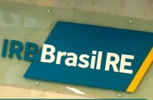 IRBR3: investidores se organizam para tentar manipular ação com short squeeze