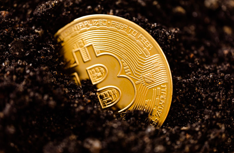 Operação confisca 45 mil máquinas para mineração de Bitcoin