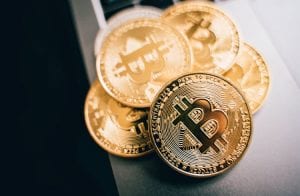 YouTuber transforma R$ 260 em R$ 200 mil com Bitcoin