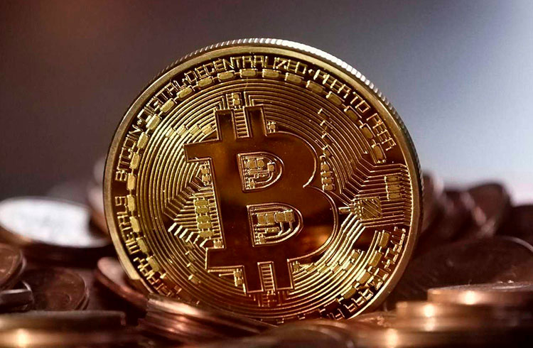 Bitcoin atinge R$ 194.000 e Ethereum valoriza 6%