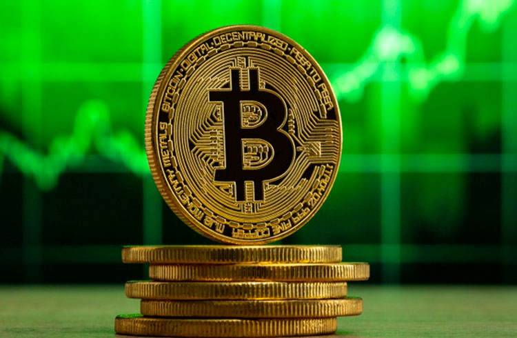 Bitcoin pode chegar a R$ 500.000 em 2021, diz bilionário