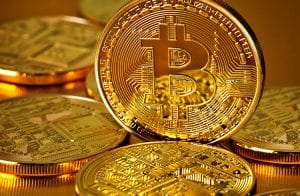 Instituições compraram Bitcoin de baleias "mão de alface" em 2020