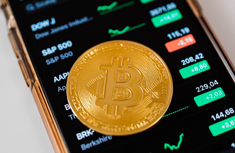 5 criptomoedas para subir mais que o Bitcoin em março