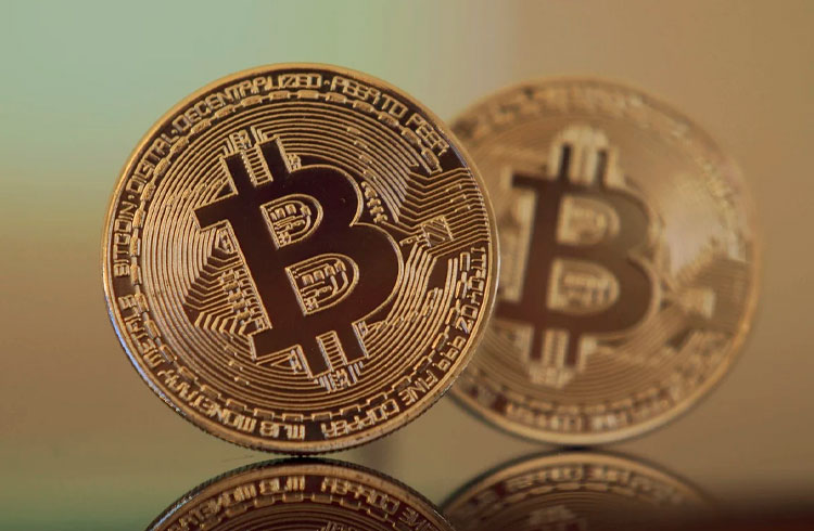 Bitcoin em correção: fim da alta ou mais ganhos vêm aí?