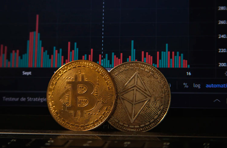 Bitcoin e Ethereum corrigem por 5 motivos, explica analista