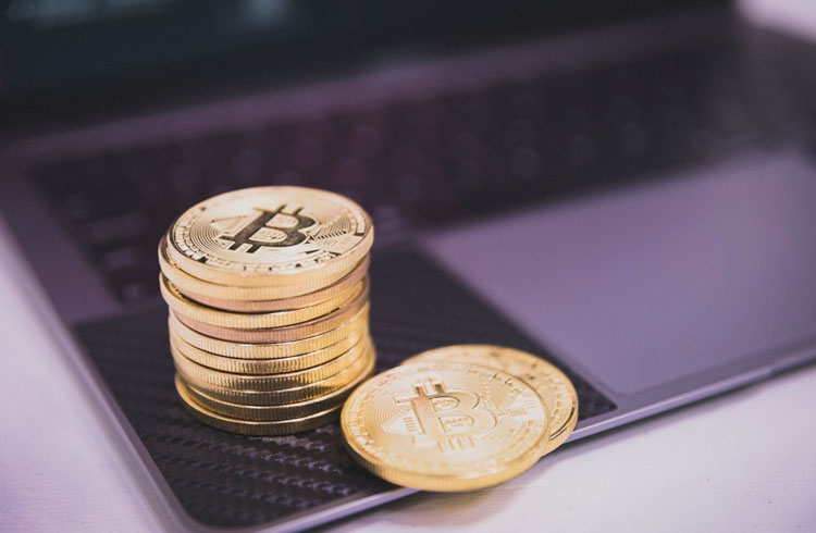 Bitcoin faz novo rompimento dos US$ 60.000; Binance Coin sobe 10%