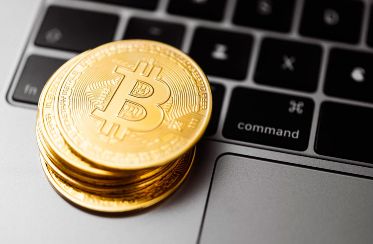 Bitcoin pode disparar US$ 10 mil em apenas um dia, diz trader