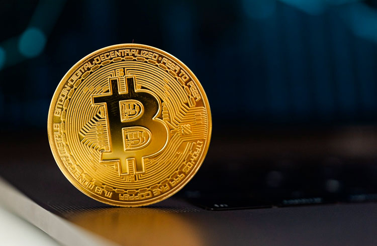 Bitcoin terá 3 grandes avanços institucionais em abril, diz veterano