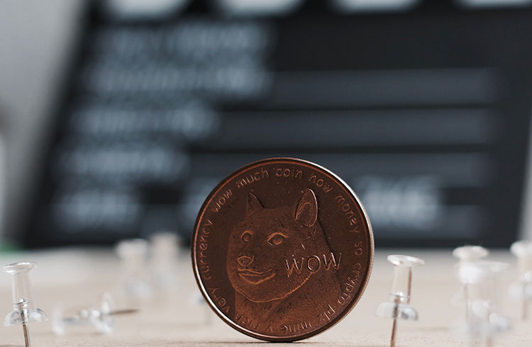 Lobo de Wall Street promete pump na Dogecoin em troca de seguidores