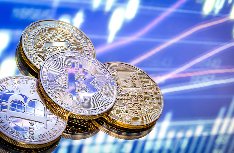 Perdeu a alta do Bitcoin? Analista indica 4 criptomoedas para bons lucros