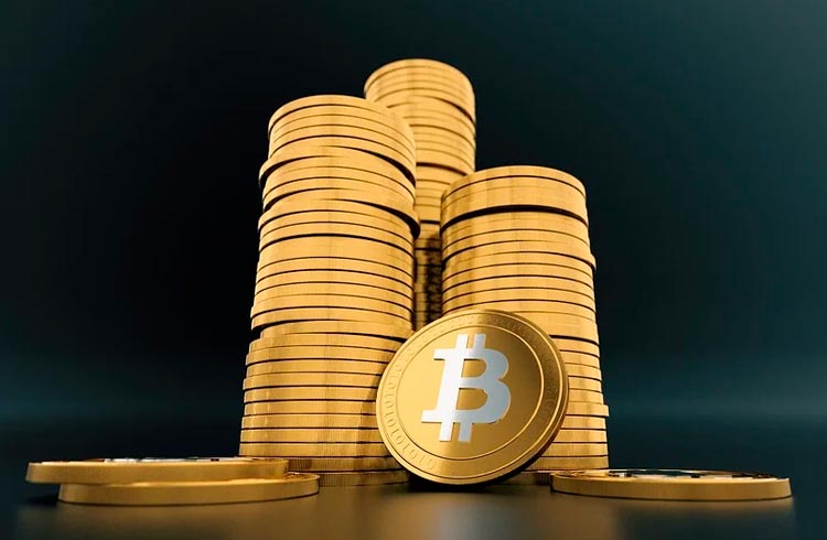 Bitcoin precisa ficar acima de US$ 37 mil ou descerá a ladeira