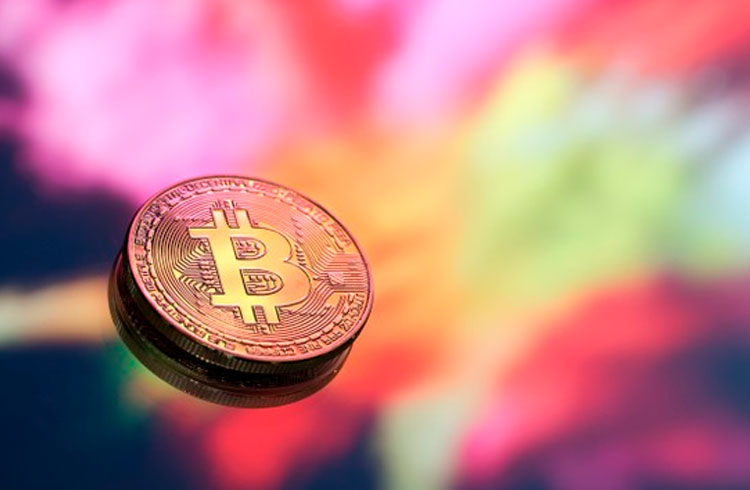 Dificuldade para minerar Bitcoin tem maior queda de 2021, apontam dados