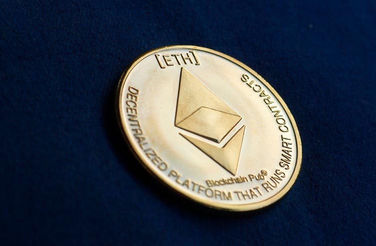Ethereum rompe US$ 4.000, mas segue Bitcoin com dificuldades