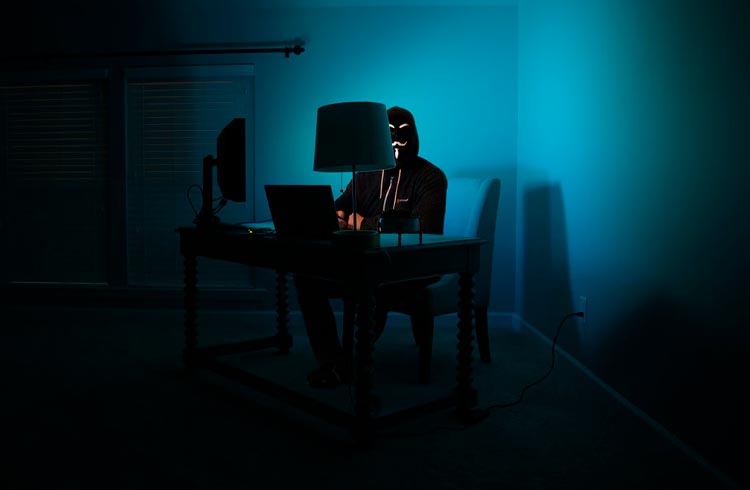 Hacker de 18 anos ataca clone do Ethereum com apenas R$ 500