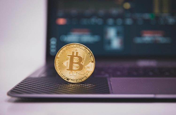 Bitcoin se torna moeda de curso legal em El Salvador