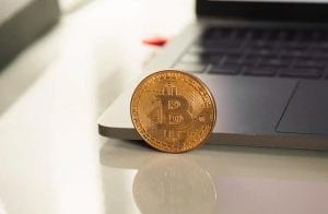 Bloco do Bitcoin é minerado sem nenhuma transação; isso é normal?