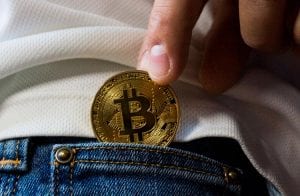 El Salvador dará R$ 150 em Bitcoin para cada cidadão