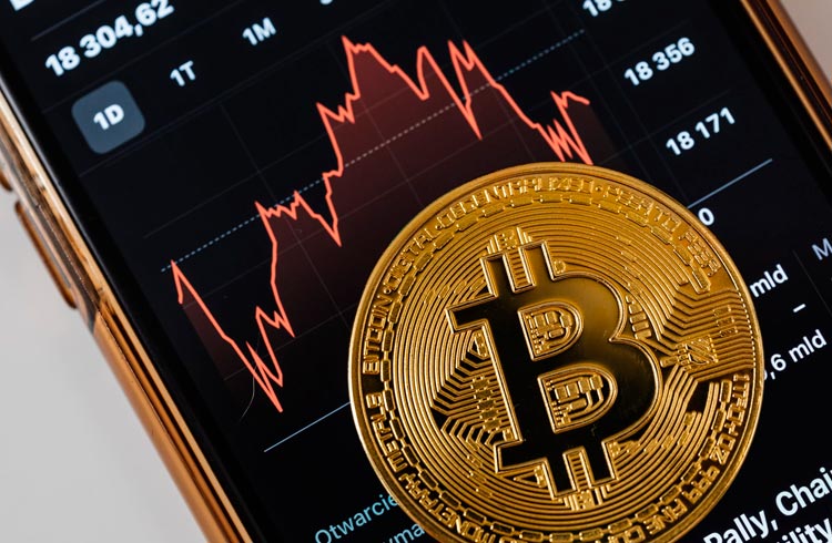 Fim da alta? Volume de Bitcoin cai 55% e preocupa