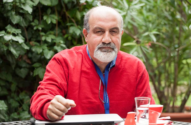 Nassim Taleb critica novamente o Bitcoin e comunicade rebate