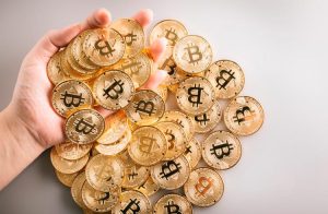 Baleias sacam R$ 6,2 bilhões em Bitcoin da Coinbase nesta manhã