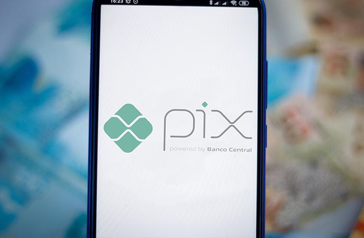 Banco Central lança solução para facilitar uso do Pix no e-commerce