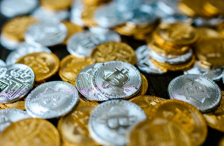 Carteira movimenta Bitcoin após 9 anos e um lucro de 731.891%