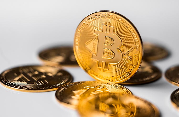 Bitcoin pode retomar alta em até 48 horas, alegam especialistas