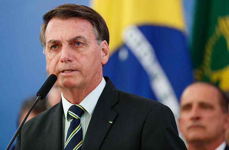 Bolsonaro diz em programa: não sei mexer com Bitcoin e nem 99% dos ouvintes