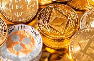 Empiricus lança plano para transformar R$ 2.500 em R$ 1 milhão com 5 criptomoedas; dá pra acreditar ou é papo furado?