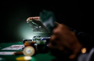 Decentral Games apresenta poker no formato play-to-earn