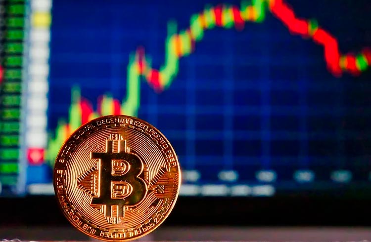 Analistas comentam queda do Bitcoin abaixo de US$ 60 mil e pontuam que ele pode cair mais