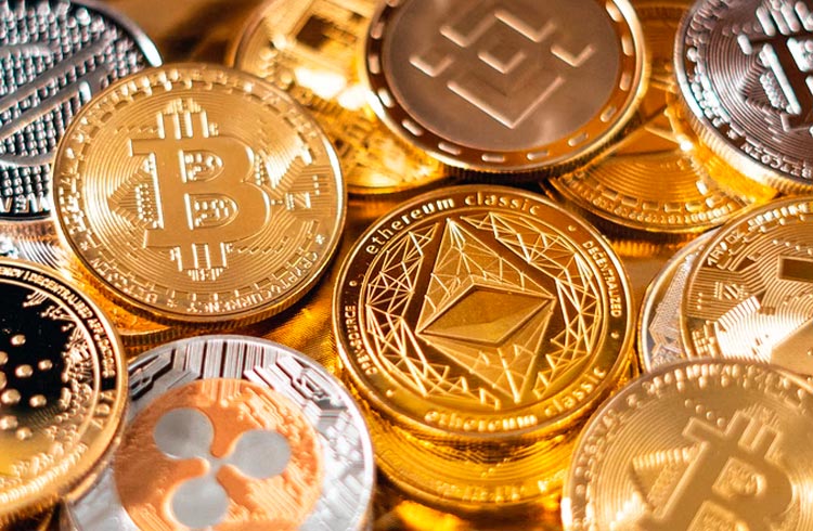 Deputado critica PL que regulamenta criptomoedas: "vou trabalhar contra a aprovação"