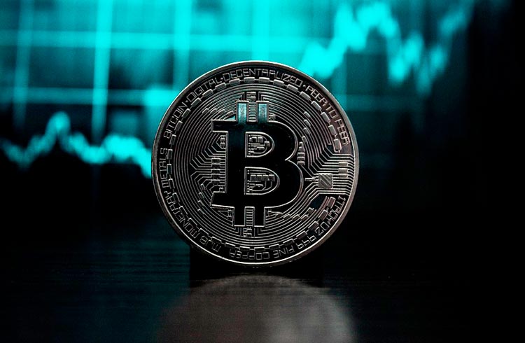 ETF brasileiro de Bitcoin acompanha valorização do mercado e dobra de valor