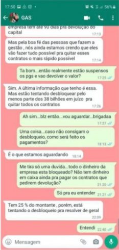 Esposa de Portugal conversa com representante da GAS