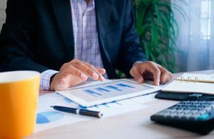 99% dos brasileiros são "reprovados" em teste básico sobre criptomoedas; você passaria?