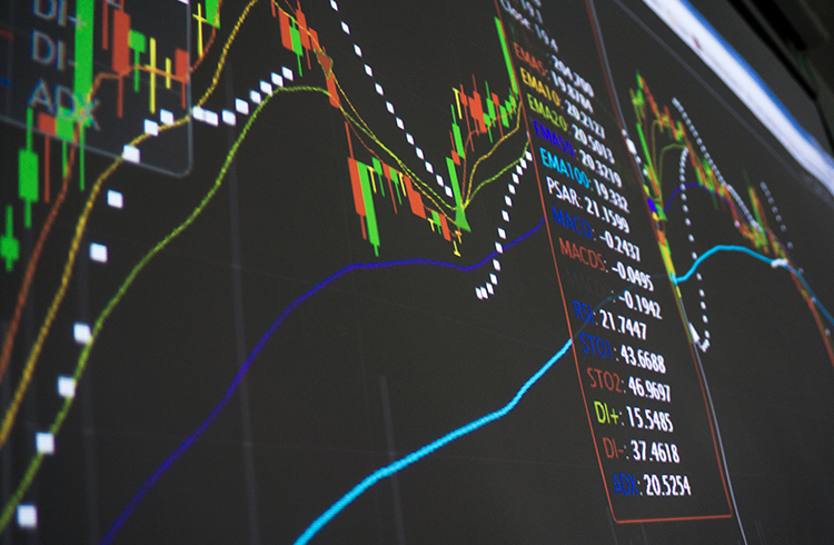 Bitcoin sobe 1,2%; Solana sobe 3,3% ; Cardano sobe 7,9% e Terra sobe 16%. Mercado de criptomoedas entra em recuperação