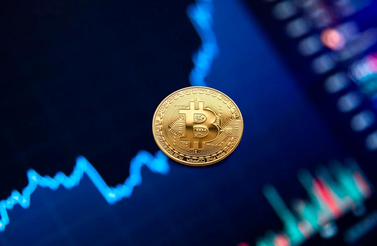 Há um ano, preço do Bitcoin rompia máxima histórica de US$ 20 mil