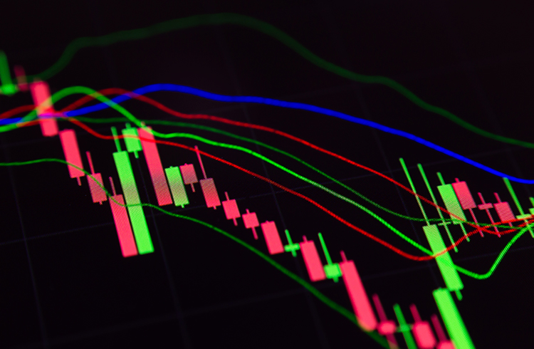 Mercado de criptomoedas cai novamente e dominância do Bitcoin fica em menos de 40%