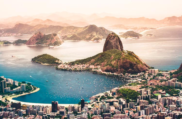 Município do Rio de Janeiro reduz impostos para criptomoedas 'verdes'